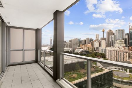 Two-Bedroom Apartment In "St Leon" Building - Photo 5