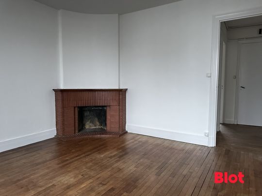 Location Appartement 2 pièces 87m² LORIENT 56100 - Photo 1