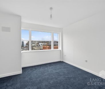 Armstrong House, Plymouth - Photo 2