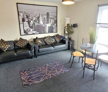 6 Bed Flat, Glossop Road, S10 - Photo 3