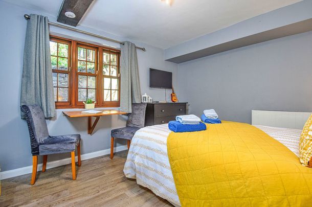 Church Street - Photo 1