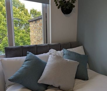 Studio Flat, Askew Road, W12 - Photo 6