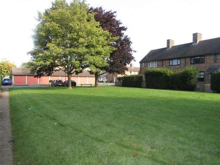 Dishforth Airfield, Thirsk, YO7 - Photo 3