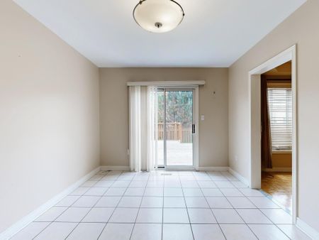 For Lease - 50 Thornton Crescent Unit# Upper Level, Vaughan, Ontario - Photo 4