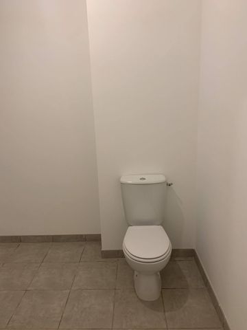 Location Appartement 2 pièces 44m² - Photo 3