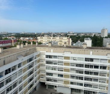 Location Appartement 5 pièces 100m² - Photo 5