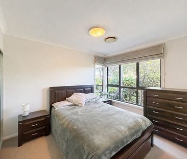 Exquisite and modern 3 bedroom home plus study - Photo 3