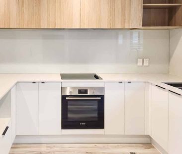 WAINUIOMATA LIVING - Photo 3