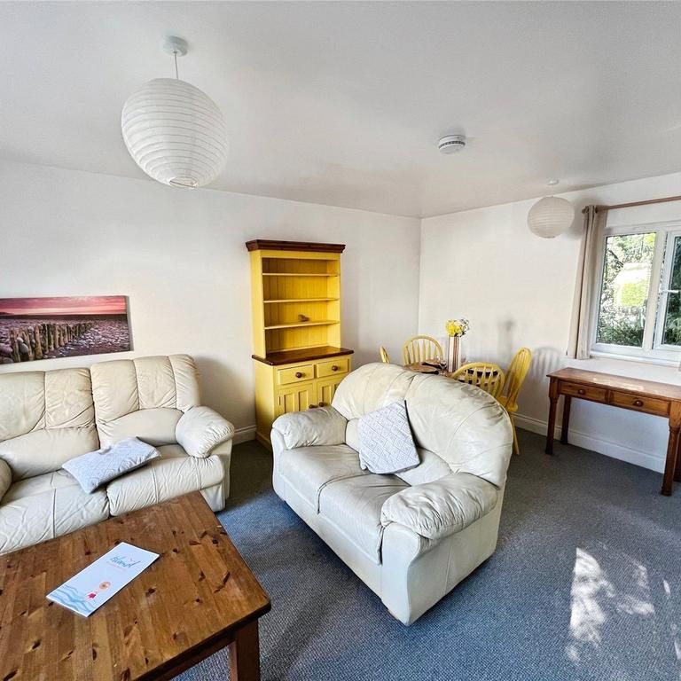 2 bedroom house to rent - Photo 1