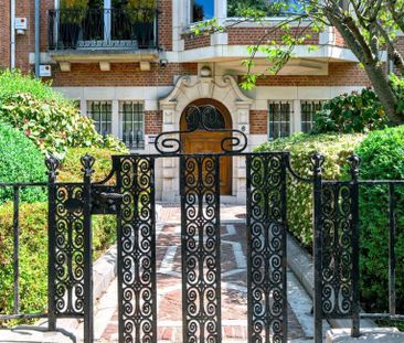 Herenwoning te huur in Elsene voor € 7.000 met 7 slaapkamers - Photo 1