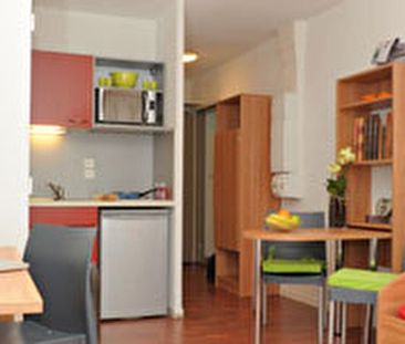 Location Appartement 2 pièces 24m² - Photo 3