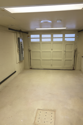 Spacious Fully Renovated Duplex Apartment – Available - Photo 1