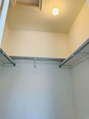 For Lease - 206 Tennant Circle, Vaughan, Ontario - Photo 4