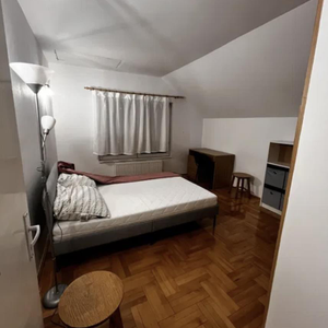 Apartament 3 camere, decomandat, zona UMF, - Fotografie 2