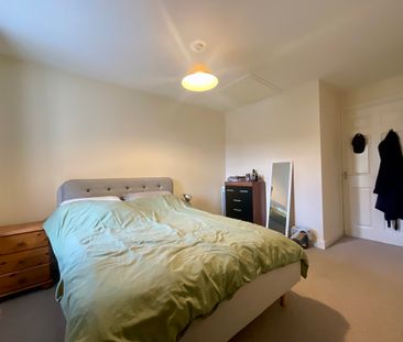 1 bedroom Mews to let - Photo 3