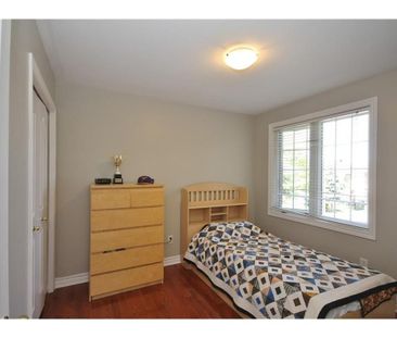 For Lease - 24 Wallsend Avenue, Kanata, Ontario - Photo 4