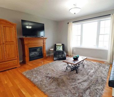 For Lease - 6 Lywood Street Unit# Main, Belleville, Ontario - Photo 2
