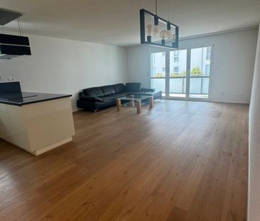 Moderne 4.5-Zimmerwohnung mit Bastelraum und grossem Balkon - Foto 1