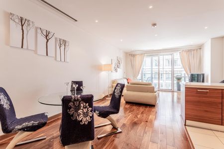2 Bed Flat, Hawker Building, SW11 - Photo 2