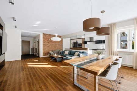 Przestronny apartament z tarasem Syta Odnowione - Photo 3