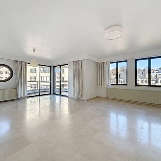 Appartement te huur - Foto 1