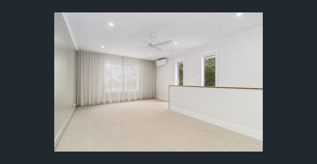 Beautifully Updated 4-Bedroom Home in Premium Beachside Pocket - Photo 1