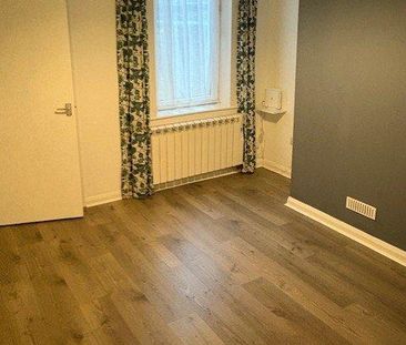 2 bedroom property to rent - Photo 1