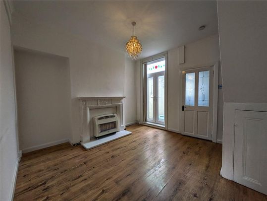 3 bedroom terraced house to rent - Photo 1
