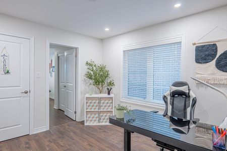 For Lease - 385 Threshing Mill Boulevard, Oakville, Ontario - Photo 2