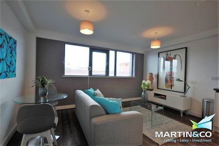 Studio to rent - Photo 2