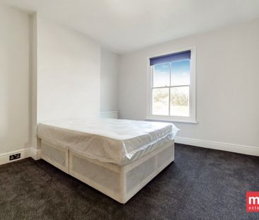 Reginald Street, Luton, LU2 - Photo 1