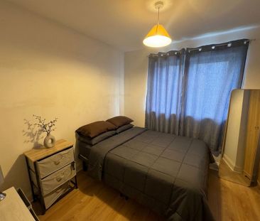 2 bedroom flat to rent - Photo 3
