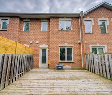 For Lease - 56 North Lake Road Unit# 22, Richmond Hill, Ontario - Photo 2