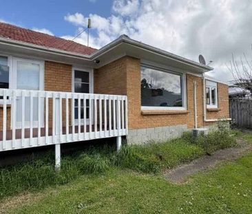 Prime Howick Location! 3 Bedroom - Walk to New... - Photo 2