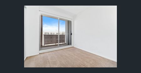 Spacious Two-Bedroom Apartment in the Heart of Campbelltown - Photo 4