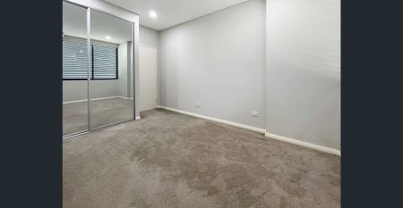 Modern Two Bedroom Unit - 20% Below Market Rent - Photo 5