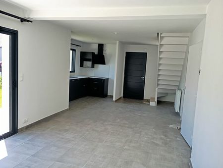 Maison 5 pièce(s) 96.17 m2 - Photo 3