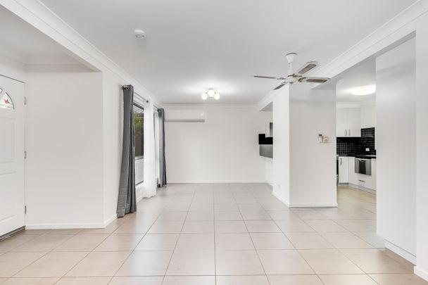 Unit 2/56 Gordon Avenue - Photo 1