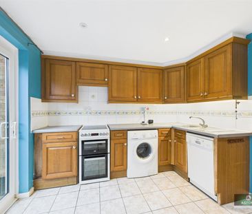 Beechside, Southgate - Photo 6