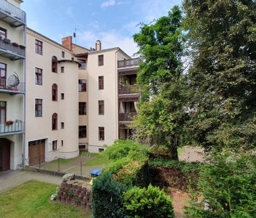 ruhige 3- Raumwohnung im Hinterhaus ! - Photo 1