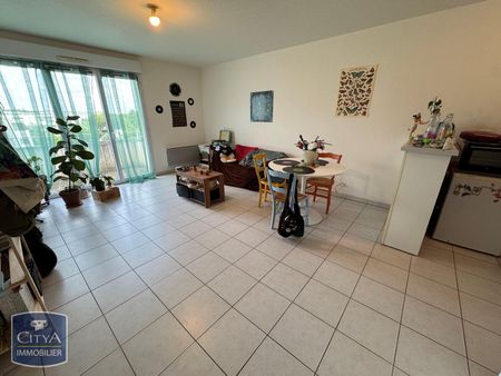 Location Appartement 2 pièces 45m² POITIERS 86000 - Photo 2