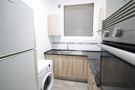 Carrer del Cinca, Barcelona, Catalonia 08030 - Photo 4