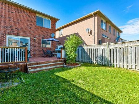 For Lease - 43 Garibaldi Drive, Brampton, Ontario - Photo 2