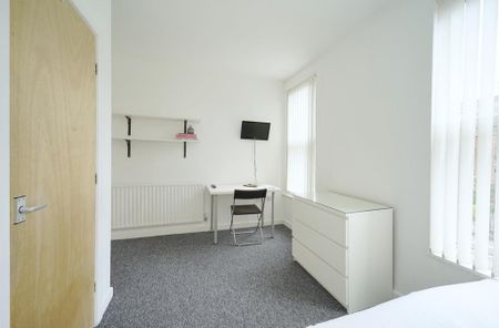 6 bedroom house to rent - Photo 3