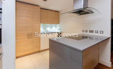 2 Bedroom flat to rent in Mahogany House, Lensbury Avenue, SW6 - Photo 5