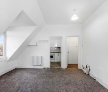 Studio Flat, Tisbury Road, BN3 - Photo 2
