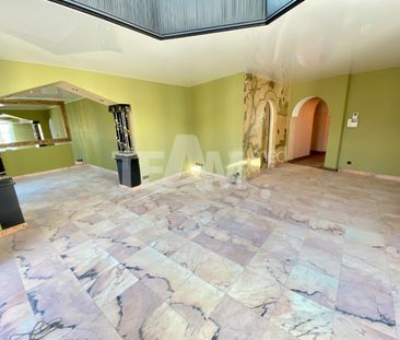 Location Appartement 4 pièces 179m² SETE 34200 - Photo 4