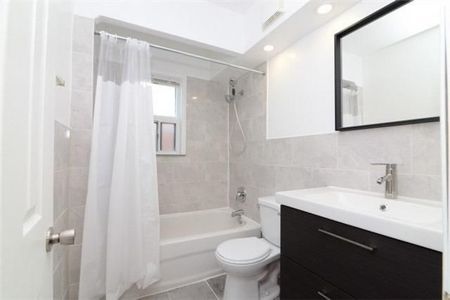 For Lease - 964 Danforth Road, Toronto, Ontario - Photo 4