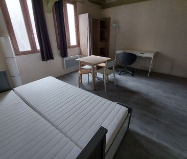 Location Appartement 1 pièce 24m² ROUEN 76000 - Photo 2