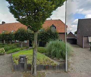 House Oost West en Middelbeers - Oranjestraat - Photo 1